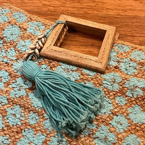 Twigs & Arrow Handmade Jute Hand Painted Oversized Boho Tote Bag w/ Wood Handle - Picture 6 of 10